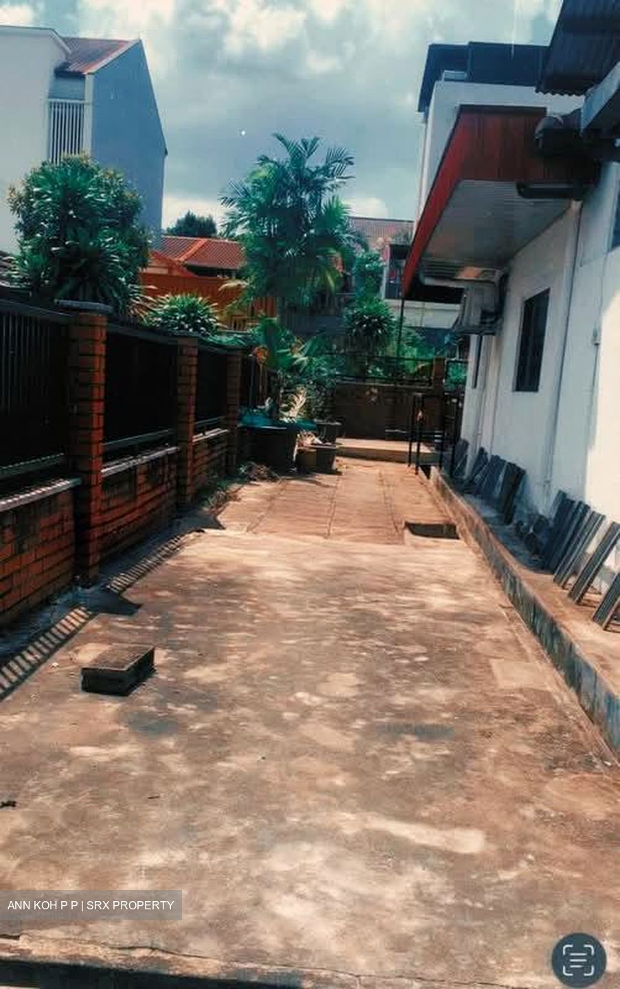 Yuk Tong Avenue (D21), Terrace #561869181